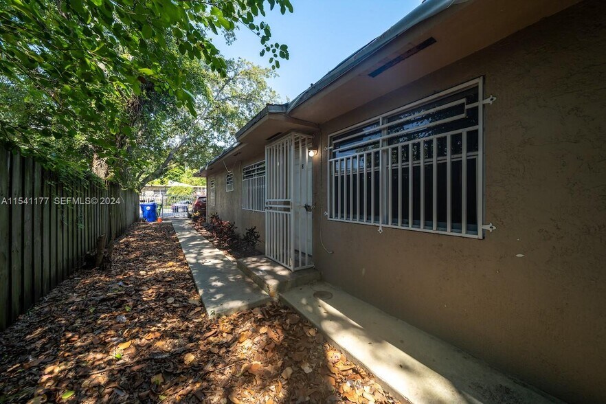 Building Photo - 5545 NW 3rd Ave