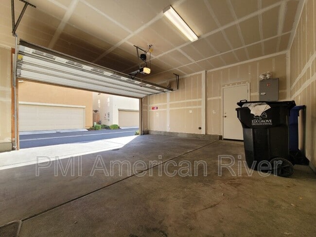 Building Photo - 8183 Kramer Rnch Ln