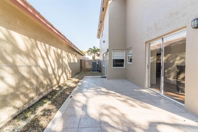 Building Photo - 12230 SW 137th Ter