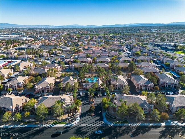 Building Photo - 7709 Himalayas Ave