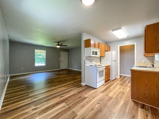 Building Photo - 159 State St