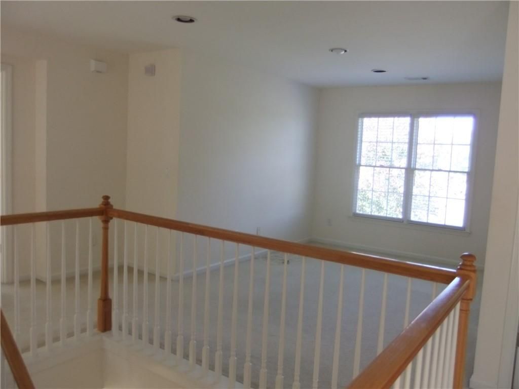 Building Photo - 2745 Niblick Way