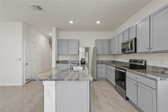 Building Photo - 33055 Tulip Petal Ln