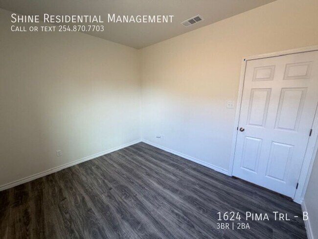 Building Photo - 1624 Pima Trail