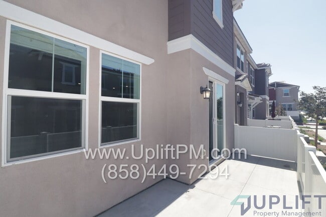 Building Photo - 36351 Elizabeth Ln