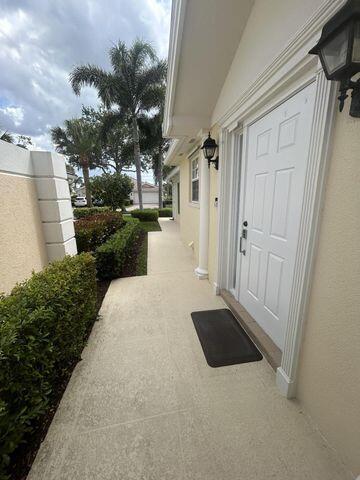 Building Photo - 8363 Cozumel Ln