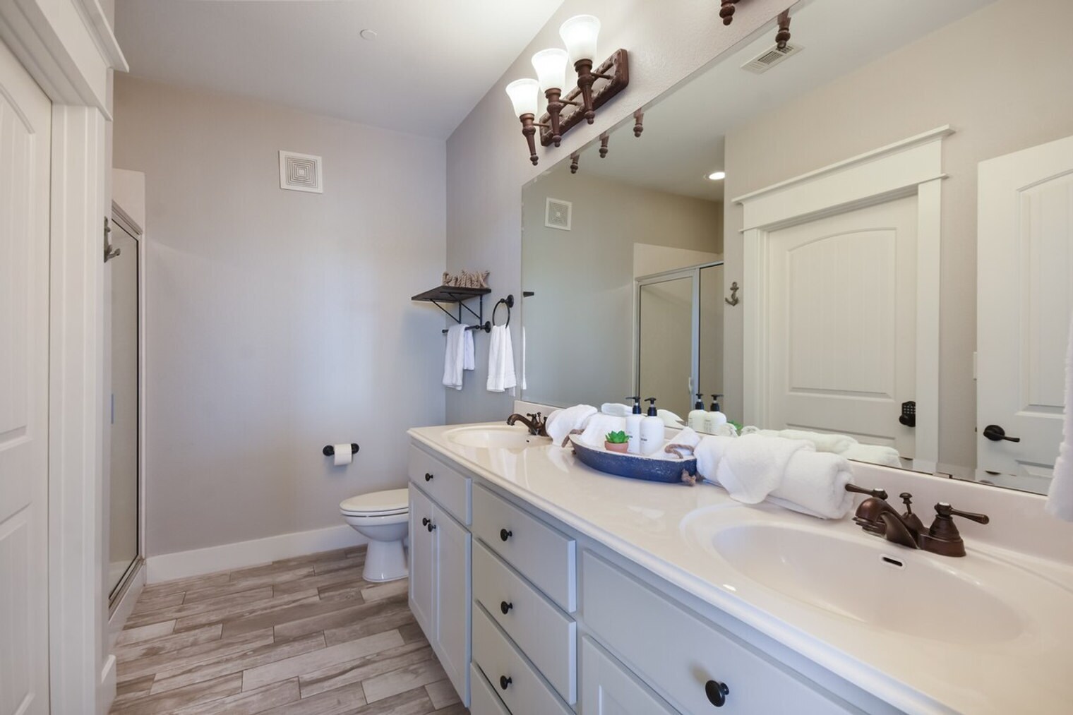 Building Photo - 17804 Maritime Point