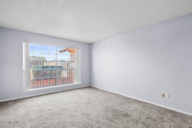 Building Photo - 10529 Texwood Ave