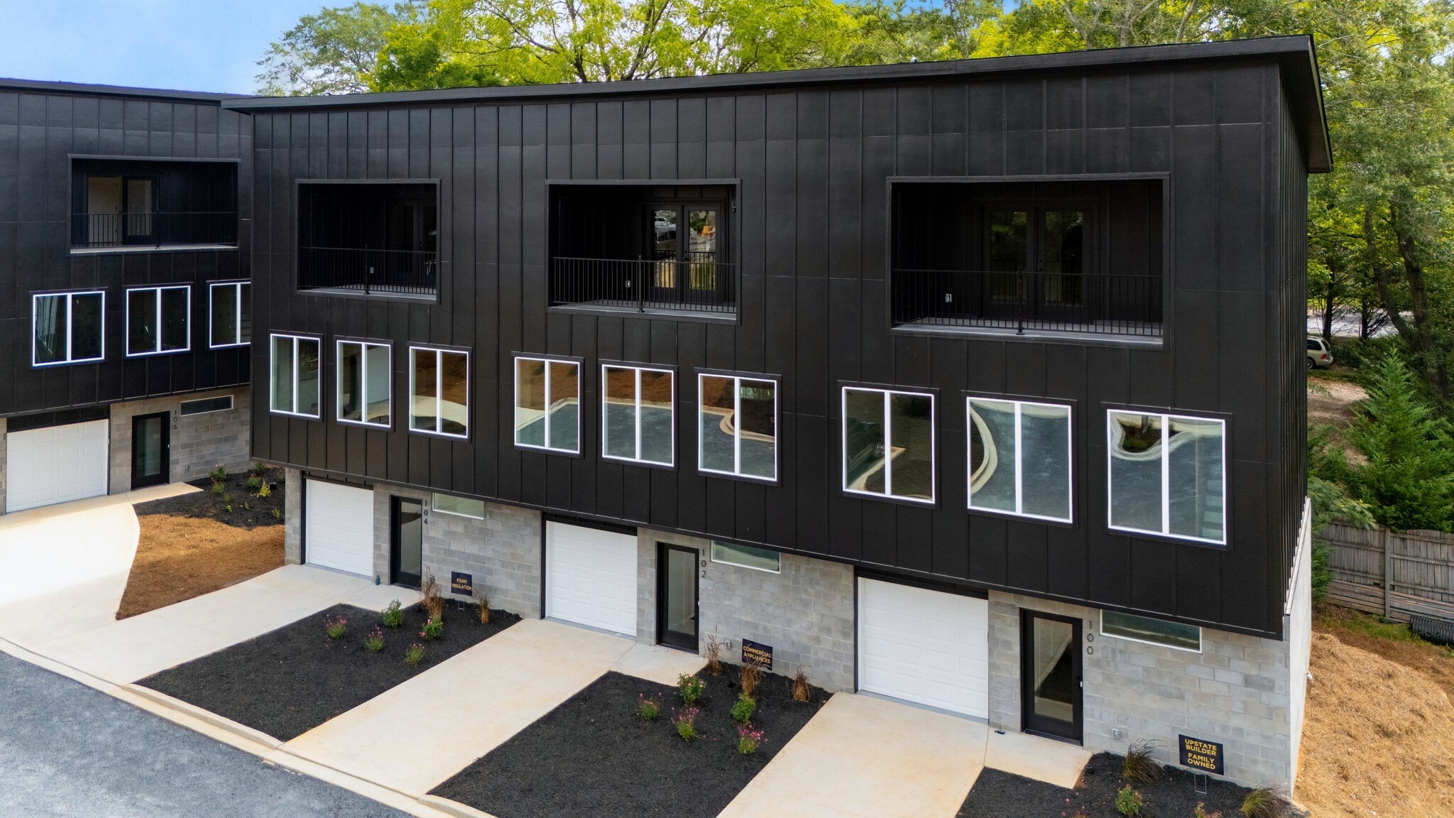 Modern Exterior - 100 Textile Ct