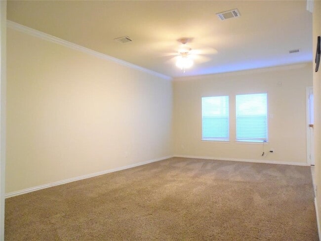 Building Photo - 5106 Gable Ln