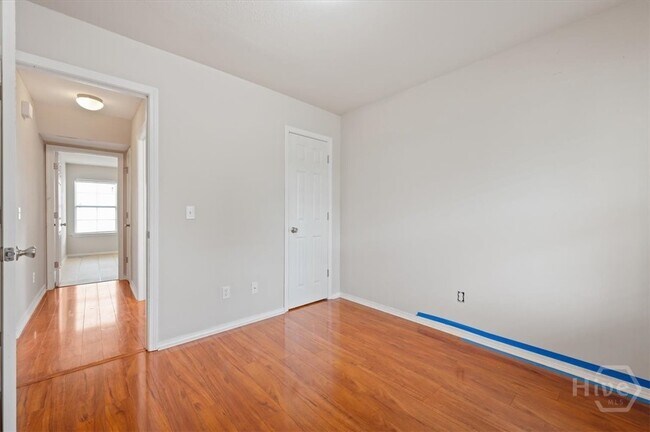 Building Photo - 17 Bushwood Dr