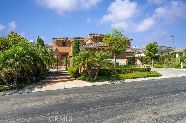 Building Photo - 2528 N San Miguel Dr
