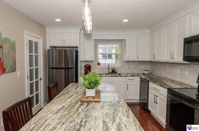 Building Photo - 2607 Stonemill Dr