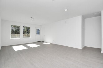 Building Photo - 22760 Hackberry Leaf Dr