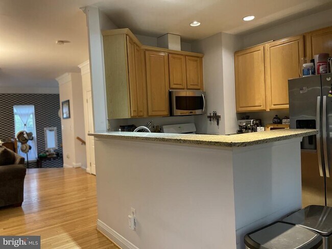 Building Photo - 3826 Watkins Mill Dr