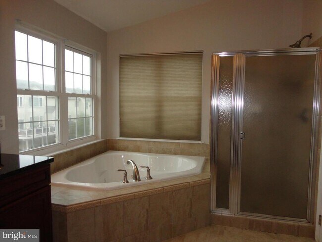 Building Photo - 25625 Anthem Terrace