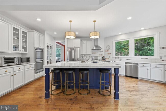 Building Photo - 47791 Macgill Ct