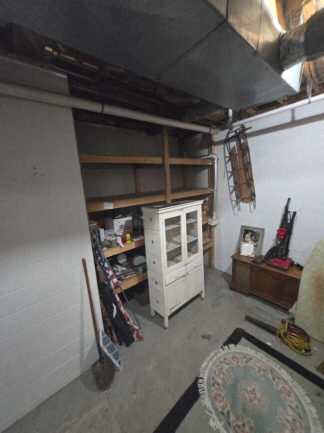 Building Photo - Spacious 3-Bedroom Condo in Gated Community – Modern Comfort & Convenience!