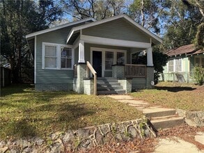 Building Photo - 135 N Carlen St