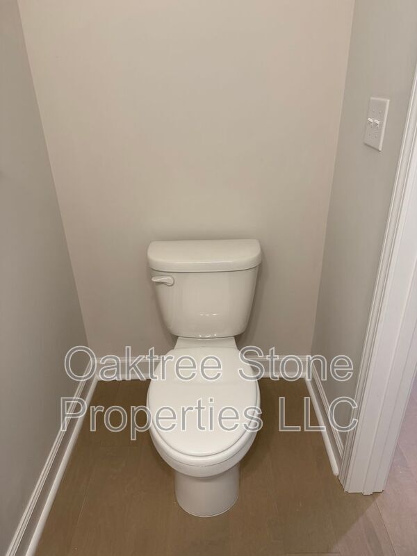 Building Photo - 1973 Hollywood Rd