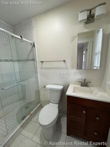 Building Photo - 65 Conwell Ave