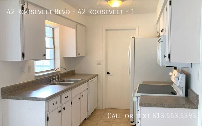 Building Photo - 42 Roosevelt Blvd
