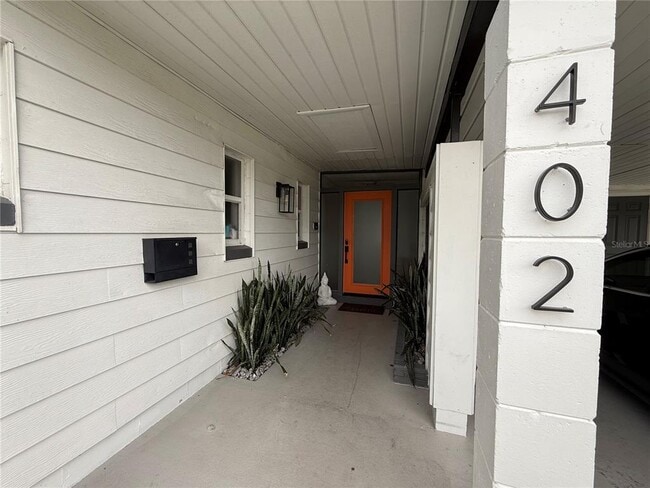 Building Photo - 402 Doolittle St