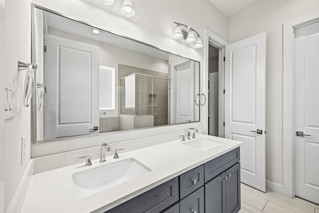 Building Photo - 3407 Terry St