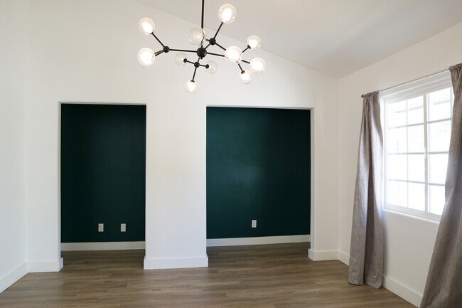 Building Photo - 33865 Cathedral Canyon Dr