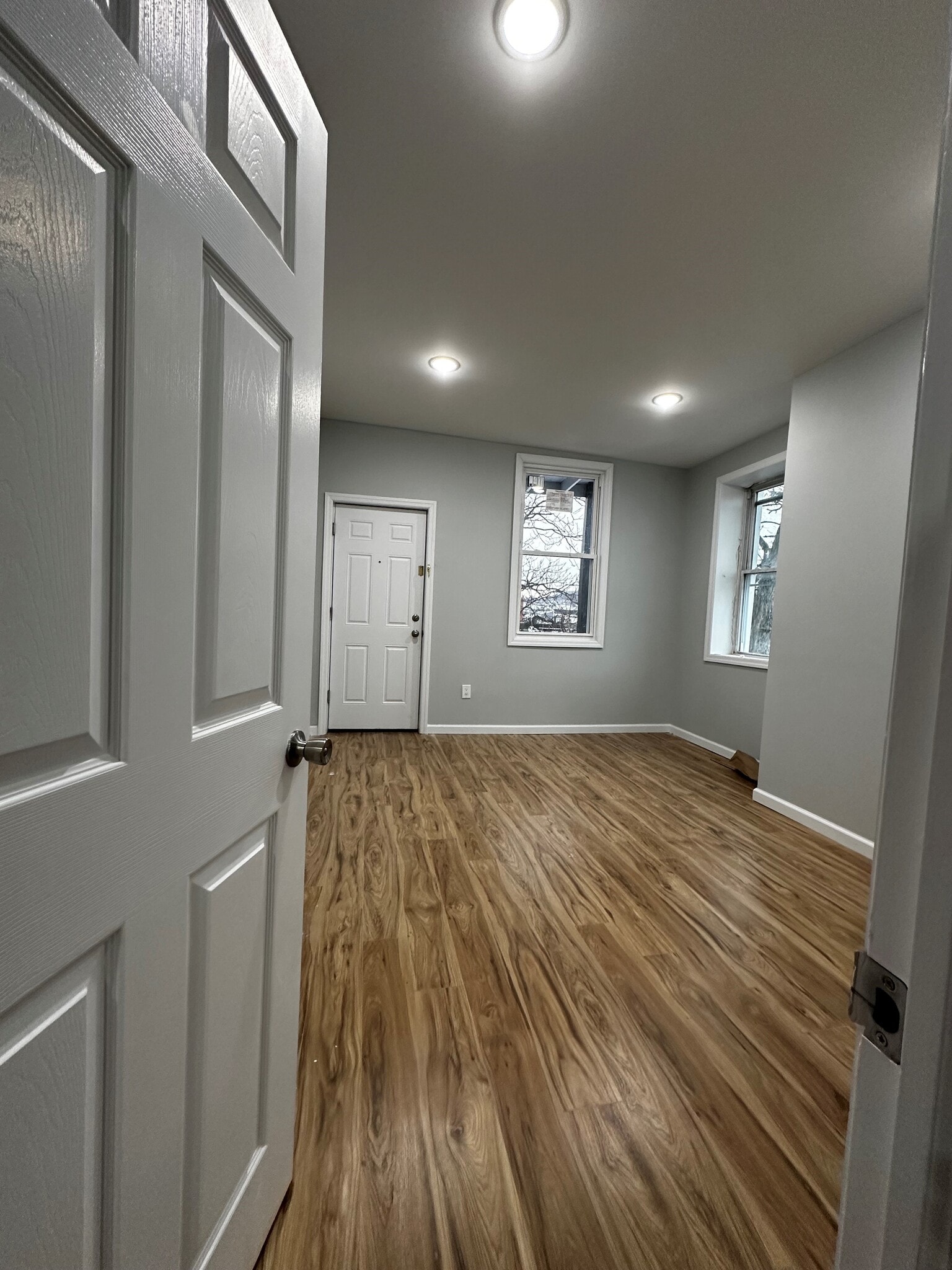 Building Photo - 90 Park Ave