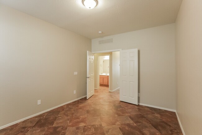 Building Photo - Beautiful 3-Bedroom Home with 2-Car Garage