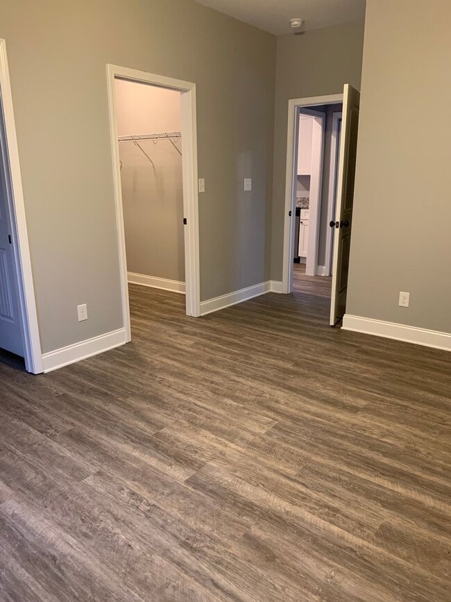 Building Photo - Alcoa 37701 - COMING SOON! 3 bedroom, 2 bath home - Contact Troy Adams (865) 233-6949