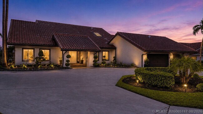 Building Photo - 8709 Banyan Ct