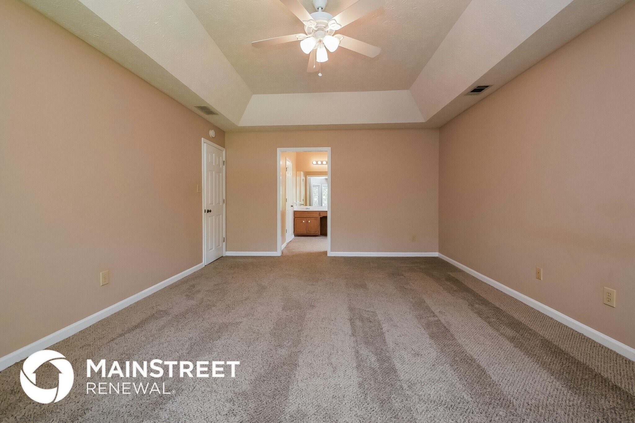 Building Photo - 8202 Winewood Ct