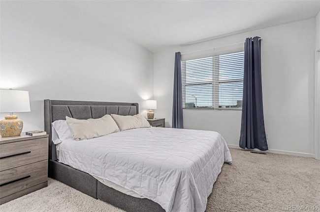 Building Photo - 7870 Horsebrush Ln