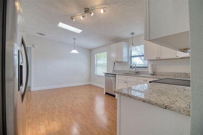 Building Photo - 6804 Stafford Rd