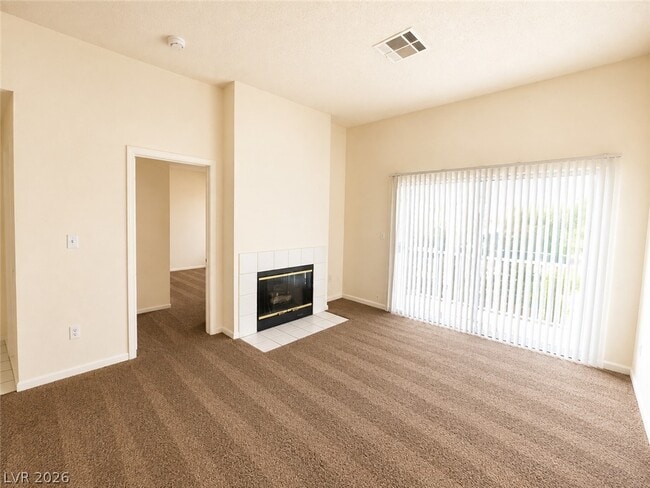 Building Photo - 7100 W Pirates Cove Rd