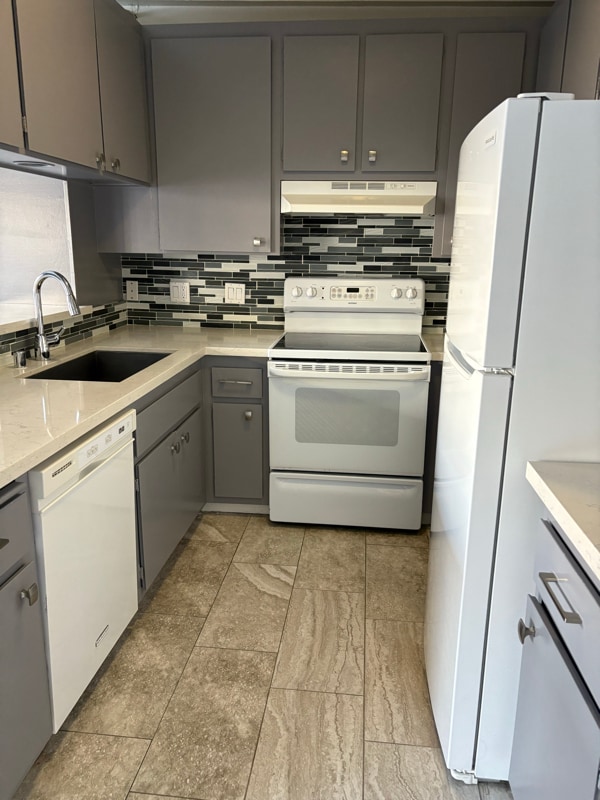 Building Photo - 3708 Spencer St