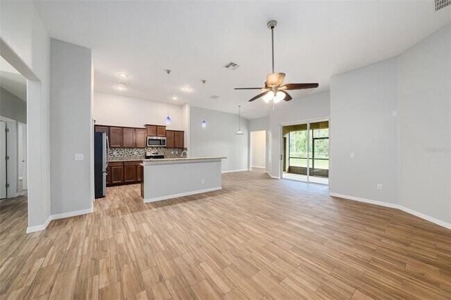 Building Photo - 12117 Streambed Dr