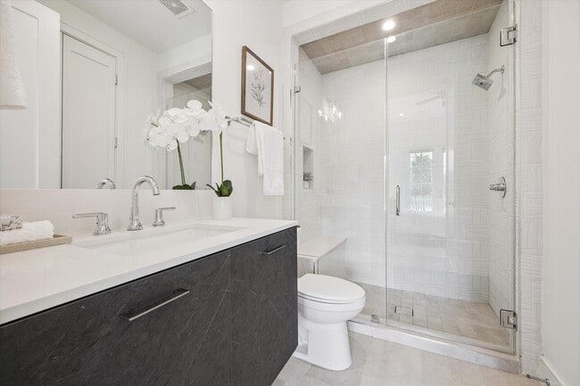 Building Photo - 5824 Winsome Ln