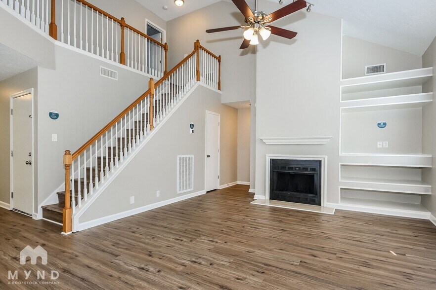 Building Photo - 1815 Apple Valley Cir