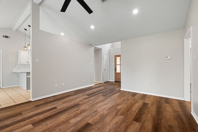 Building Photo - 7120 Blackjack Dr