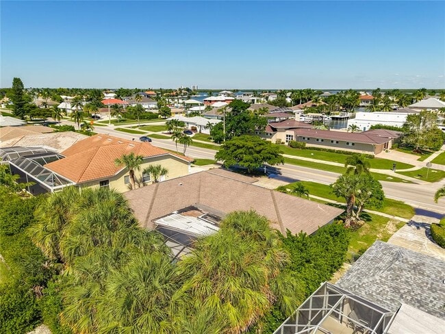 Building Photo - 620 N Barfield Dr