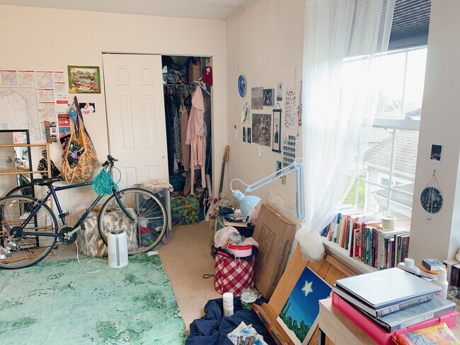 Building Photo - 2430/2434/2436 Pacific Street