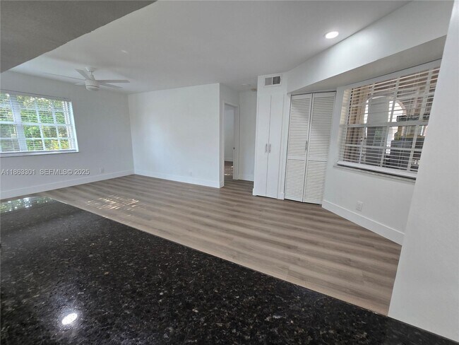 Building Photo - 8886 SW 3rd St