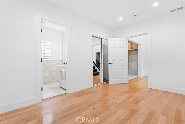 Building Photo - 11001 Collett Ave