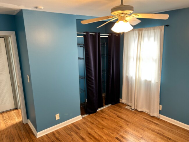 Building Photo - 2104 Dogoon Dr