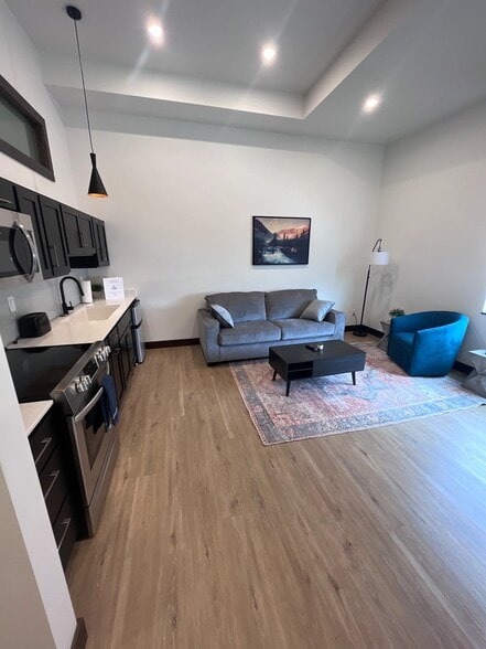 Building Photo - 510 Nucleus Ave