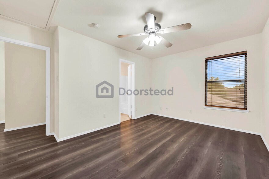Building Photo - 972 Tennessee Trl