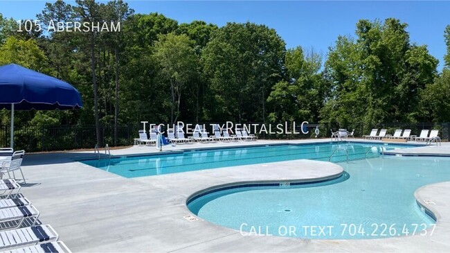 Building Photo - 105 Abersham-